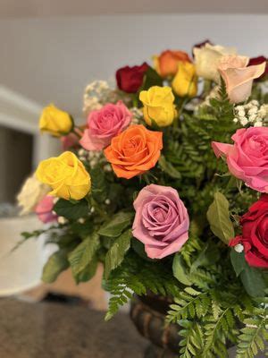 swan florist erlanger ky  Long Stem Red Rose Bouquet